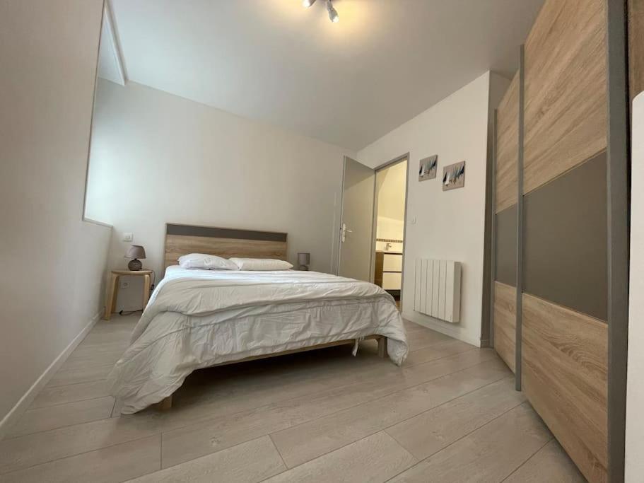 생발레리앙코 Duplex Situe Dans Le Centre De St Valery En Caux 아파트 외부 사진