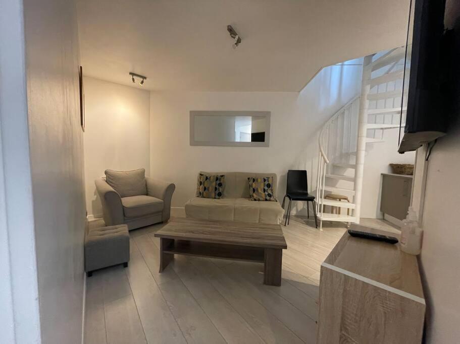 생발레리앙코 Duplex Situe Dans Le Centre De St Valery En Caux 아파트 외부 사진